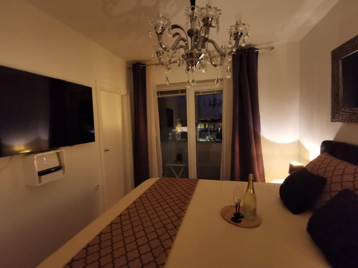 Lauris Luxury Apartment Zadar Bagian luar foto