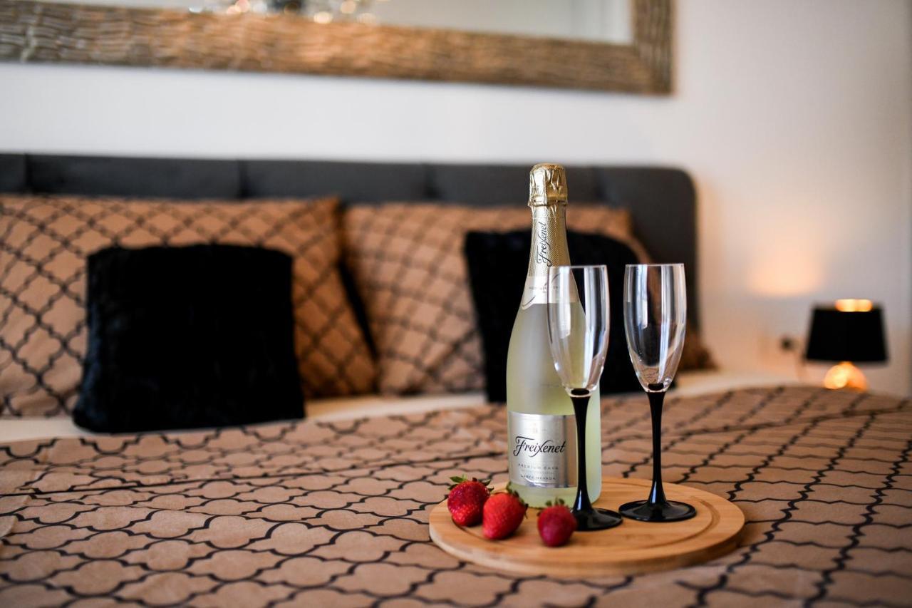 Lauris Luxury Apartment Zadar Bagian luar foto