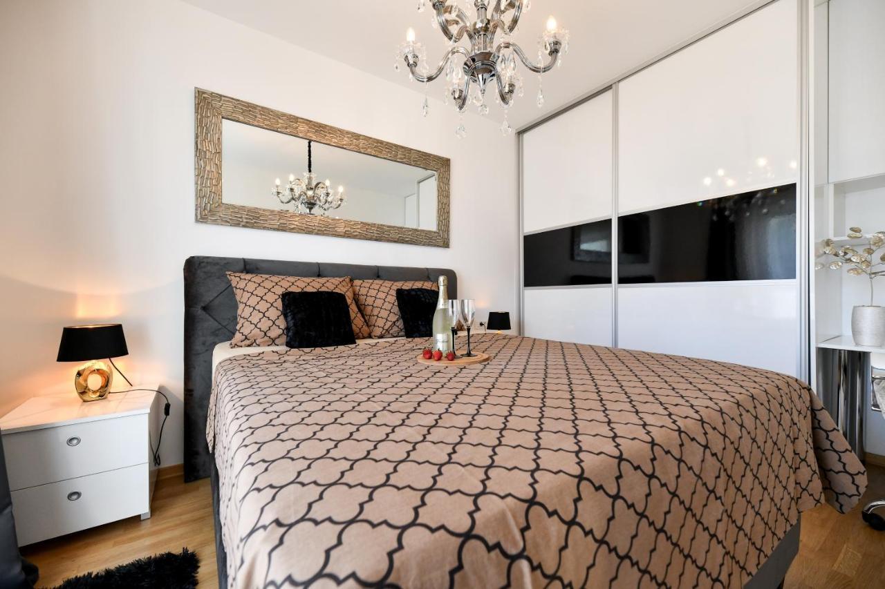 Lauris Luxury Apartment Zadar Bagian luar foto
