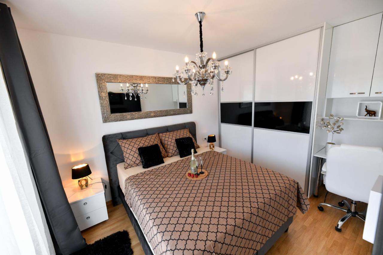 Lauris Luxury Apartment Zadar Bagian luar foto